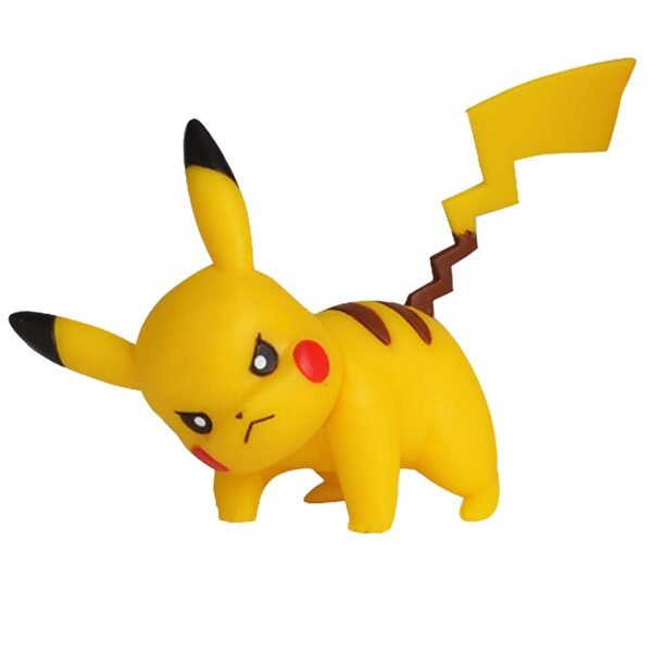 Pokémon Charizard Deluxe Feature Figure - Includes Interactive Charizard Figure and Pikachu Figure with Figure Launcher - Authentic Details