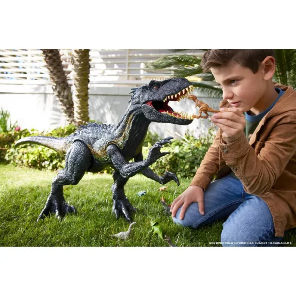 Jurassic World Super Colossal Indoraptor Action Figure