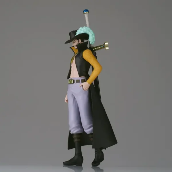 One Piece The Shukko Dracule Mihawk 3 One Piece The Shukko Dracule Mihawk