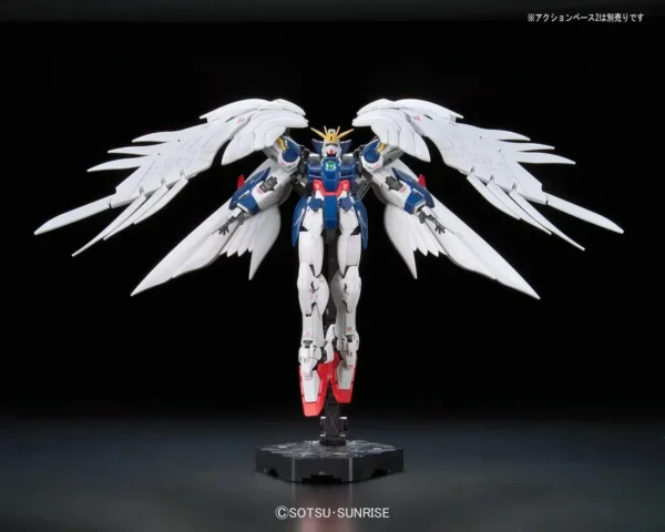 Bandai 17 Wing Gundam Zero EW RG 1 144 Model Kit 4 Bandai 17 Wing Gundam Zero EW RG 1/144 Model Kit