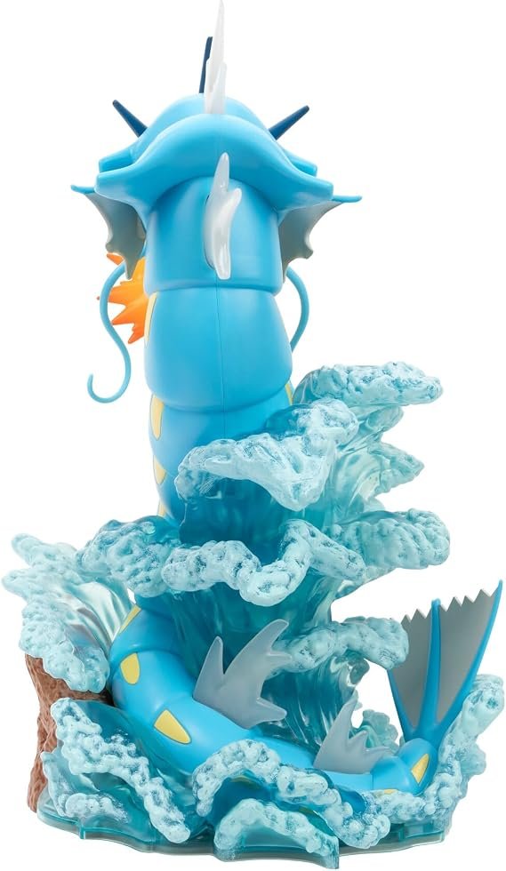 Estatua de coleccionista de lujo de 13 pulgadas de Pokémon Gyarados de Jazwares con aletas iluminadas
